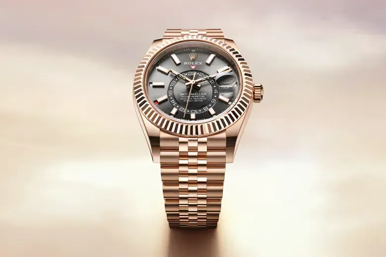 Rolex watches Sky-Dweller at Veschetti, official Rolex Dealer in Brescia