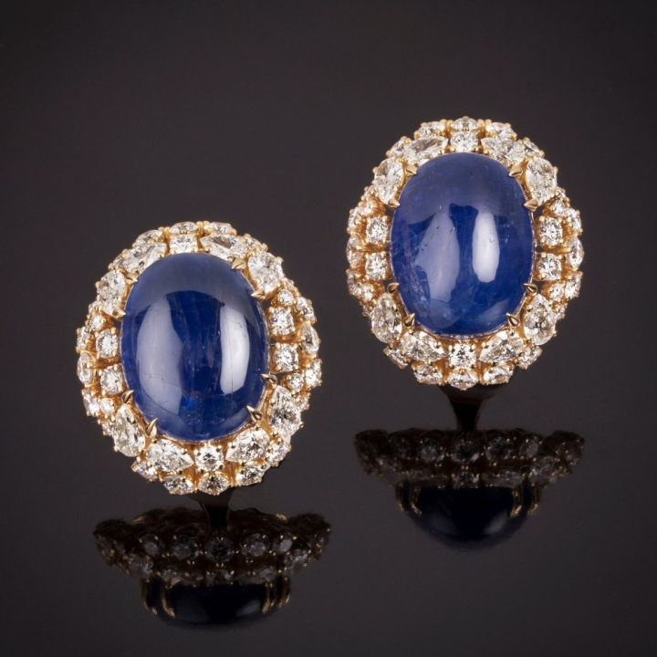 Sale Gold, Diamonds and Precious Stones Earrings in Italy