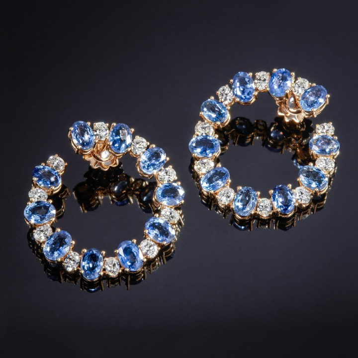 Sale Gold, Diamonds and Precious Stones Earrings in Italy