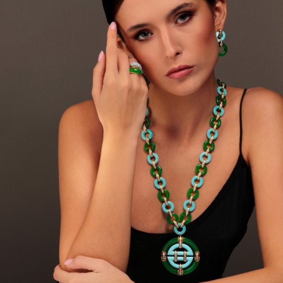 Since 1949<br /> high-end jewelry<br />in Italy and worldwide
